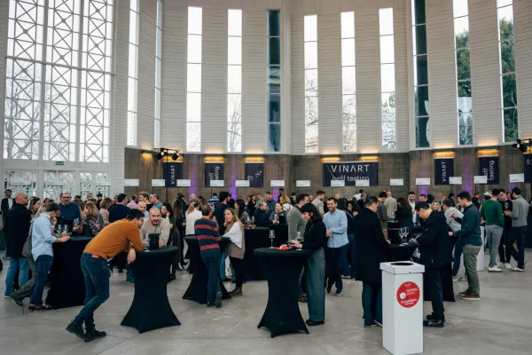 sudionici u Francuskom paviljonu